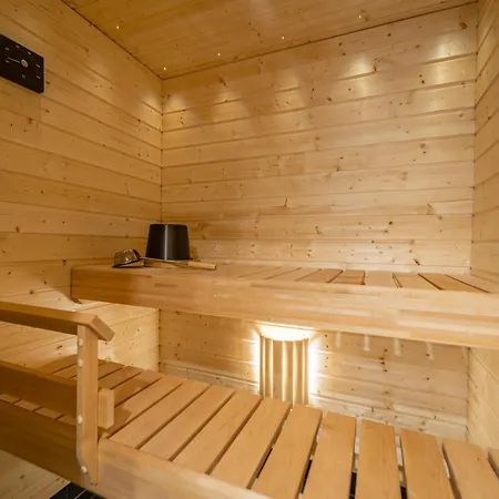 Tuomenkartano By Hiekka Kalajoki