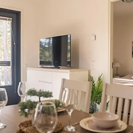 Tuomenkartano By Hiekka