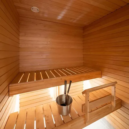 Tuomenkartano By Hiekka Daire Kalajoki