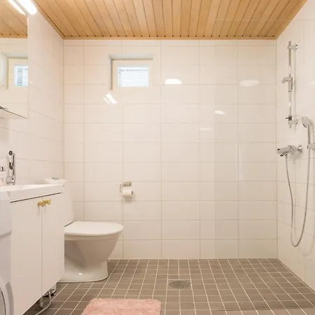 Tuomenkartano By Hiekka * 卡拉约基