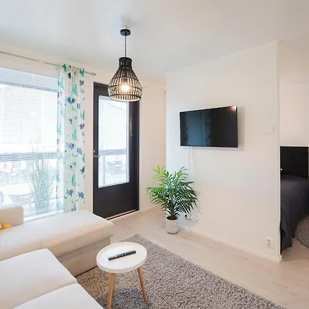 Tuomenkartano By Hiekka * Kalajoki