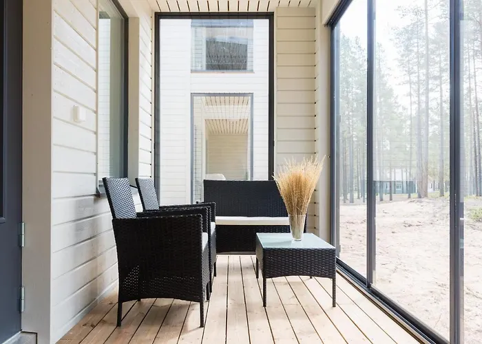 Tuomenkartano By Hiekka *